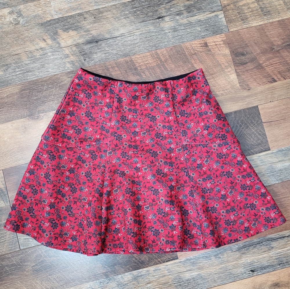 Hollister Red and Blue Floral Print Stretchy Pull-on Mini Skirt, Size Small